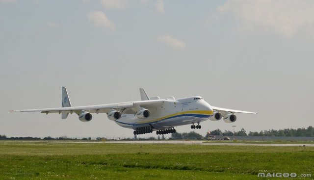 安-225运输机-安-225运输机参数 安-225运输机介绍