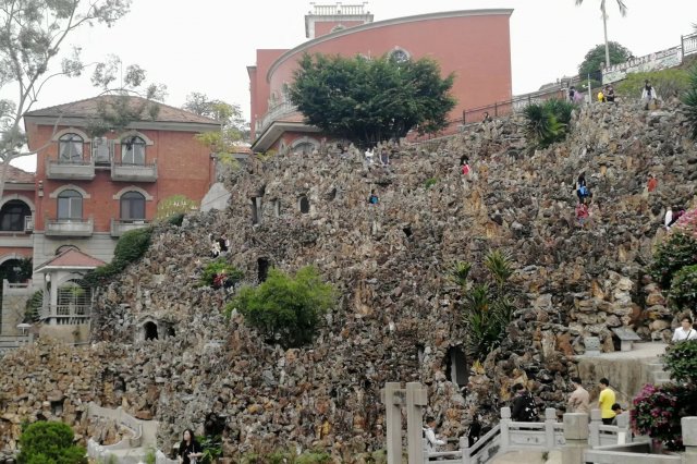 厦门十大当地人爱去的景点排行榜 排行第三的是厦门园林植物园,沙坡尾上榜