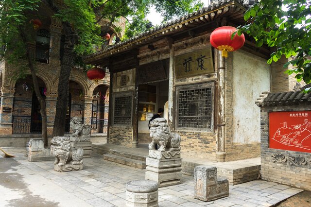 国内最有名的美食街 簋街排第一,南京夫子庙-秦淮风光带景区上榜