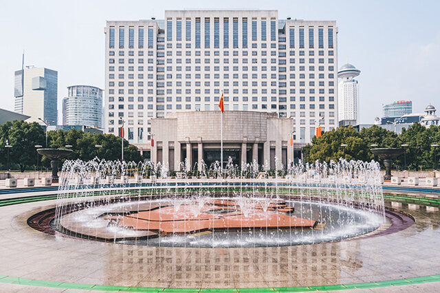 中国十大城市广场面积排行榜 鸡西休闲广场上榜,第一是大连星海广场